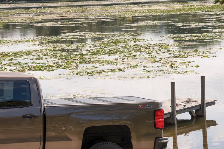 BAKFlip FiberMax Tonneau Cover Fits Select Jeep Gladiator, Bed Length: 5 ft.