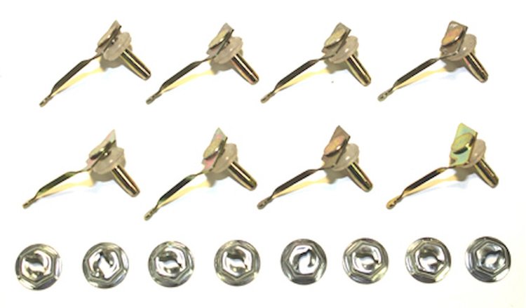 70 Challenger Hood Lip MoldingClip Set