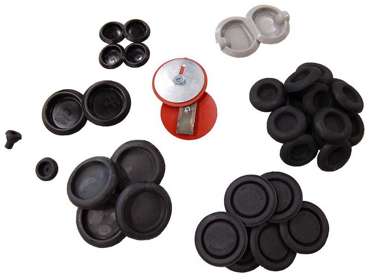 70 Challenger Body Plug Kit w/ 2 Shock mount plugs