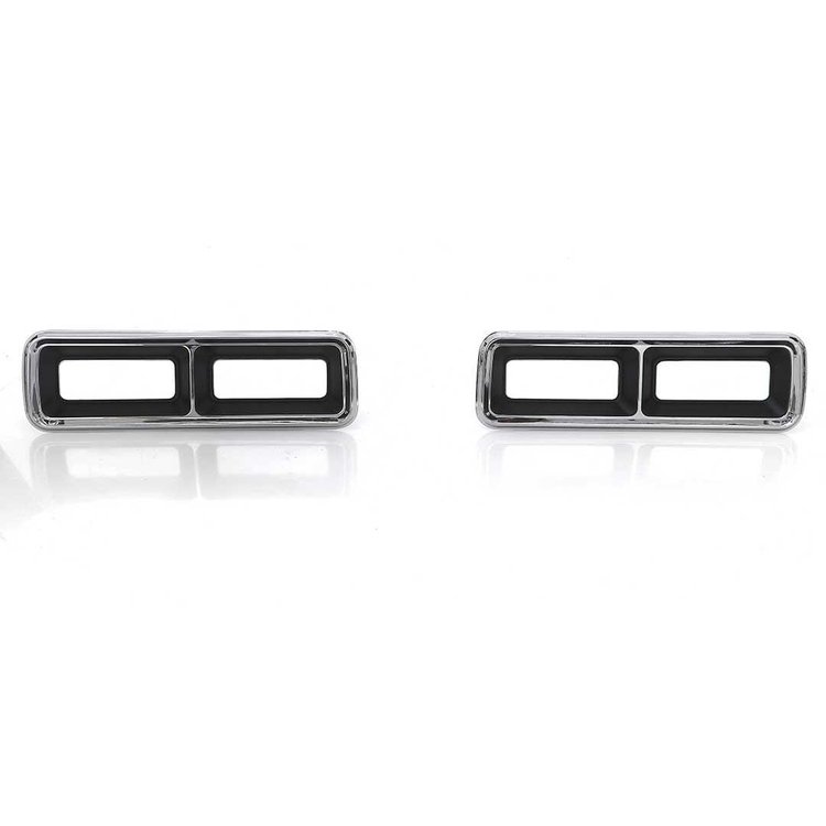 Tail Light Bezel Set
