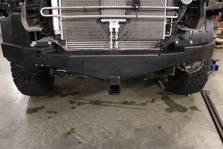 4071 Front Hitch Mount, Select Mercedes-Benz Sprinter 2500/Sprinter 3500/Sprinter 3500XD