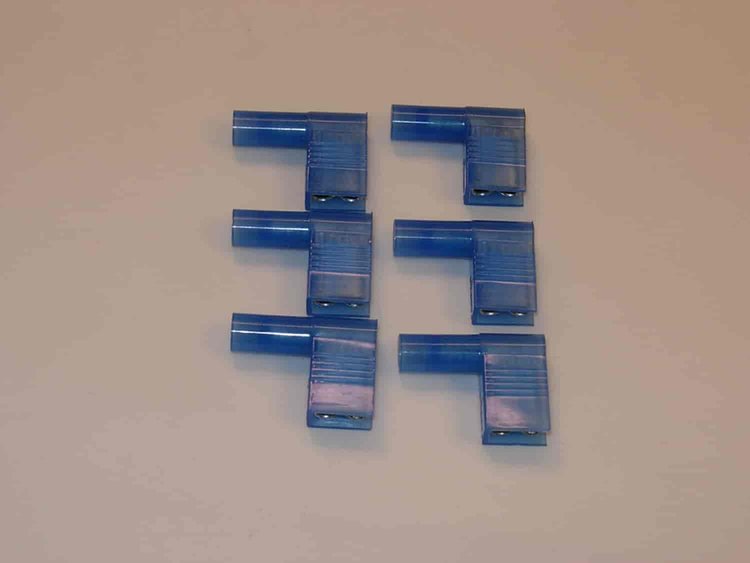 FEMALE #16-14 WIRE CONCTR