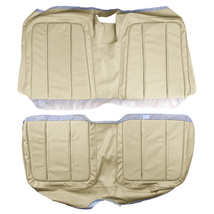 AA71CM00040699 71 CHRYSLER 300/NEWPORT HARDTOP REAR - BEIGE