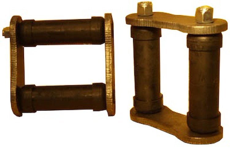 AU-2214 Rear Spring Shackles 2-1/2 in.