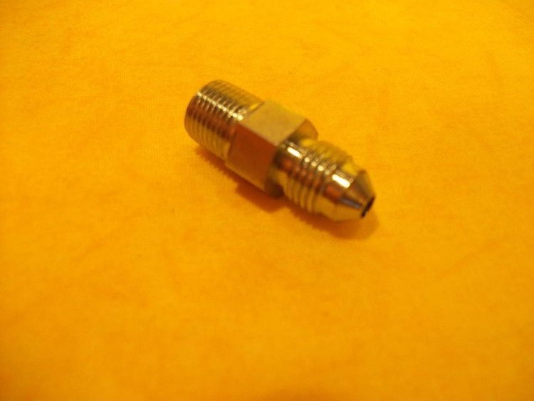 AU-3202 Brake Fitting 03 AN to 3/16 in. Male Flare