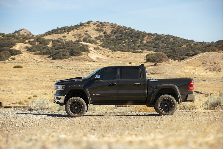 LIFT KIT RAM 6-8IN W/SWAY