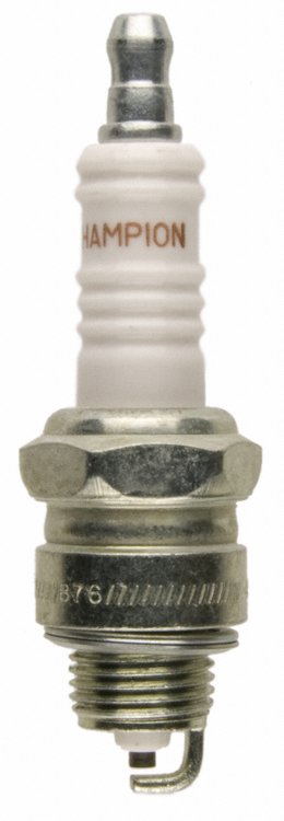 RJ18YC SPARK PLUG