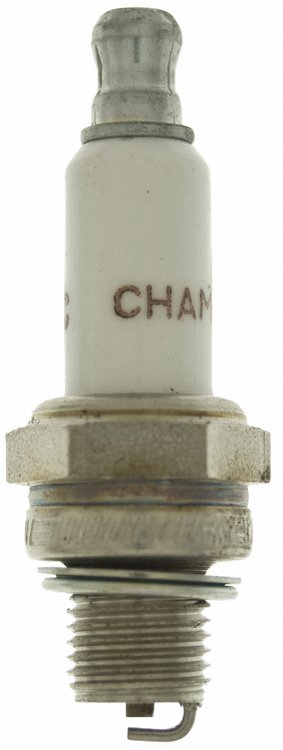 RY4C SPARK PLUG