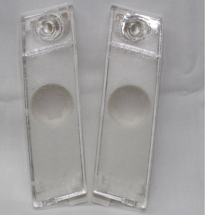 HT920015/16 Rear License Plate Lamp Lens, 1985-1992 Chevy Camaro