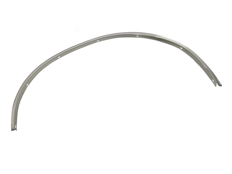 71-73 REAR WHEEL MOLDING