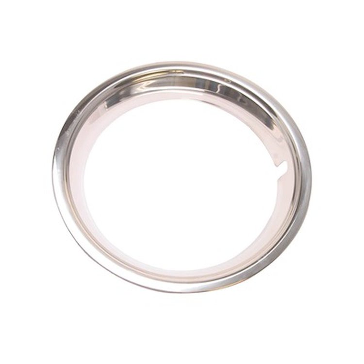 Snap-On Wheel Trim Ring for 1967-1969 Ford Mustang [14 in. Polished Stainless]