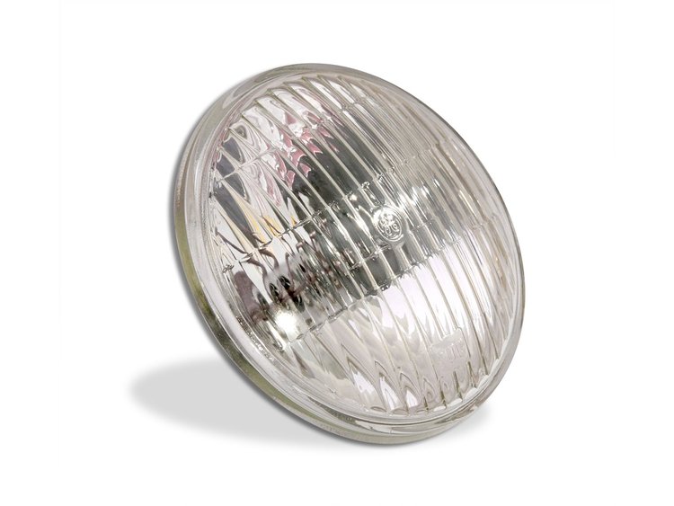 G.E. FOG LAMP BULB CLEAR