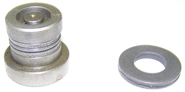 9-200 SB/BB Chevrolet .925 (59/64" ) long for old style 3 spoke covers