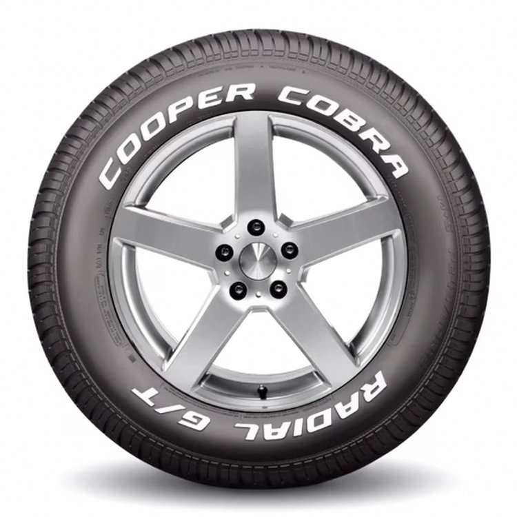 Cobra Radial G/T High-Performance Tire, P275/60R15