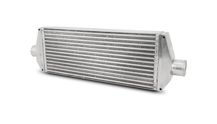 Air-to-Air Intercooler with End Tanks HP Rating: 550