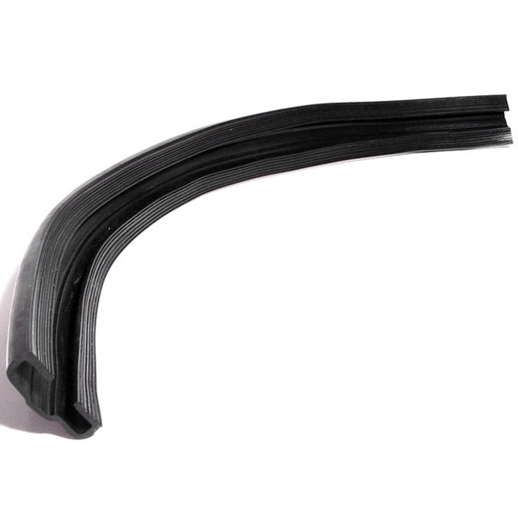 DP 10 Windshield Center Bar Outer Gasket Molding Retainer