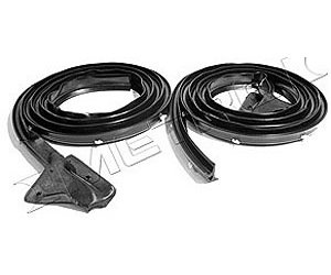 Molded Door Seals with Clips and One Molded End 1967-72 Dodge Dart/Plymouth Valiant