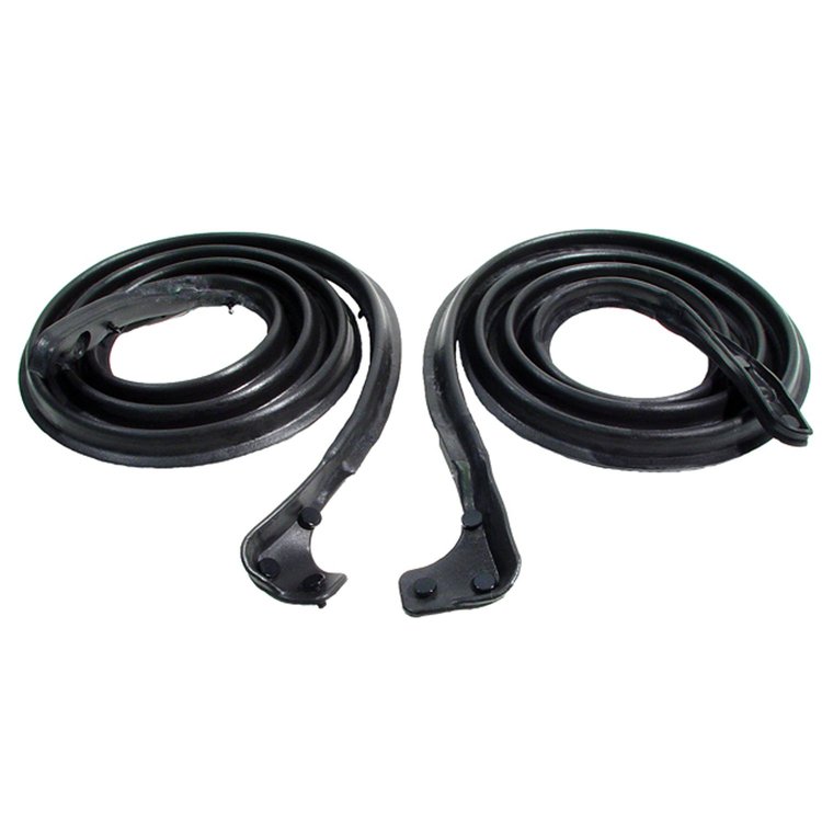 Molded Door Seals. Made with molded ends clips and all details. Fits all Commandos convertibles hard