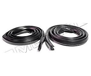 Molded Roof Rail Seals 1966-67 Dodge Charger, Coronet/Plymouth Belvedere, Satellite