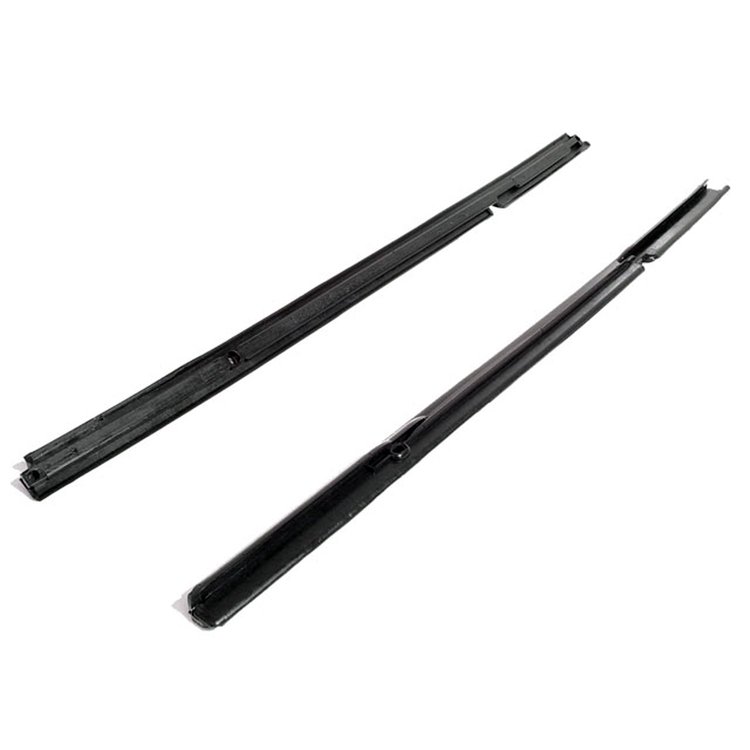 WR 2003 Front Vent Window Seals, Pair R&L