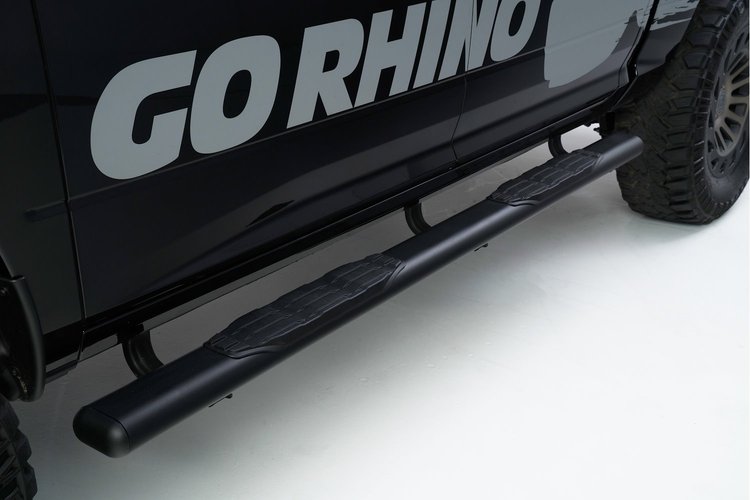 4 In. 1000 Series Side Steps for 2018 Jeep Wrangler JL Unlimited 4-Door