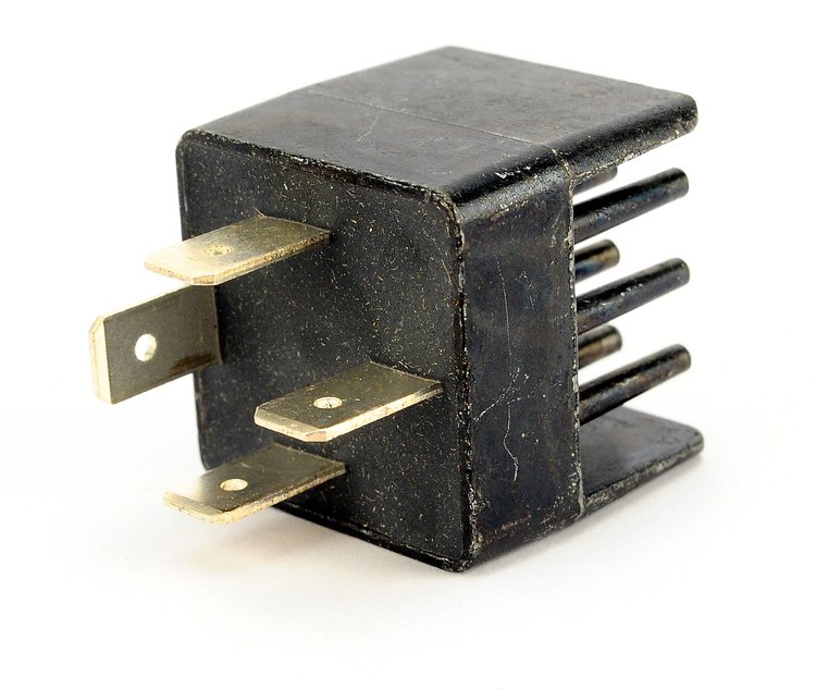 Digital Relay 20-Amp