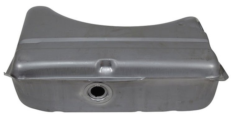 TCR11C 16 Gallon Steel Gas Tank for 1967-1970 Dodge Dart, 1968-1969 Plymouth Barracuda/Valiant