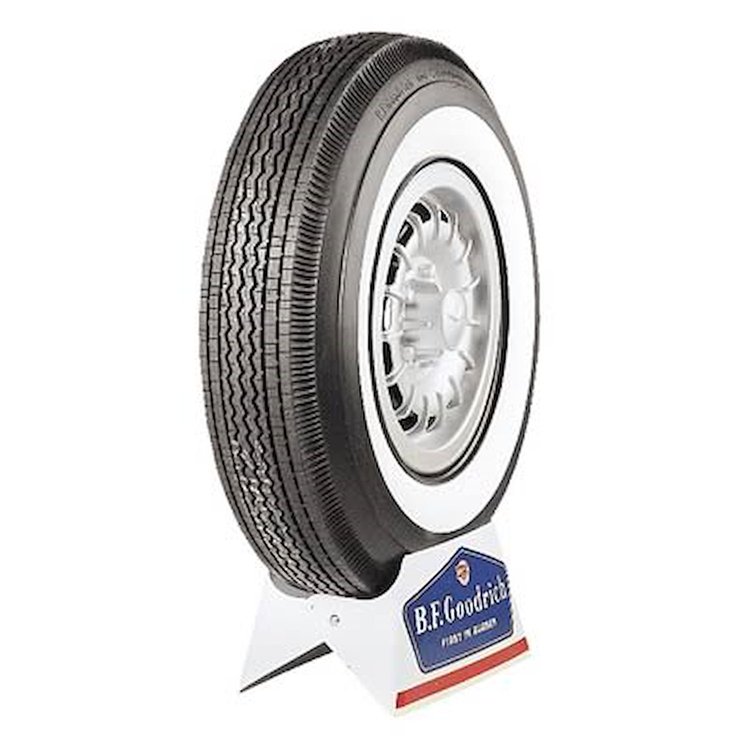 BFGoodrich Silvertown Whitewall Bias Ply Tire 670-15 ( 4.50" x 28.40" - 15" )