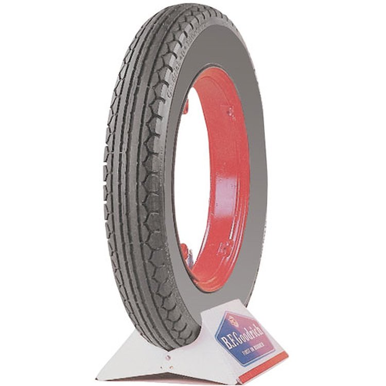 BFGoodrich Silvertown Blackwall Bias Ply Tire 600-20 (30 x 5) ( 4.75" x 32.40" - 20" )