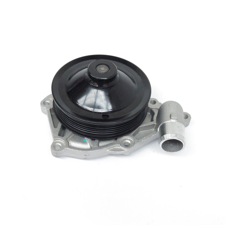 AUTOMOTIVE WATER PUMP
