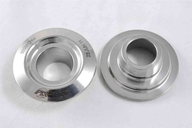 TITANIUM RETAINER