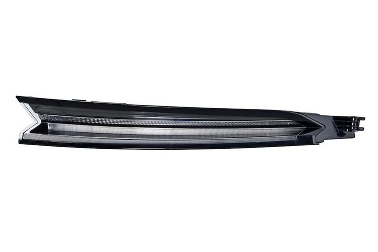 TLMP LH SAE PORSCHE TAYCA