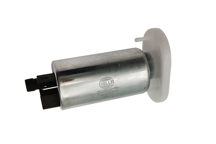 FUEL PUMP 8TF