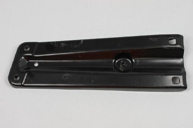 BRACKET CROSSMEMBER
