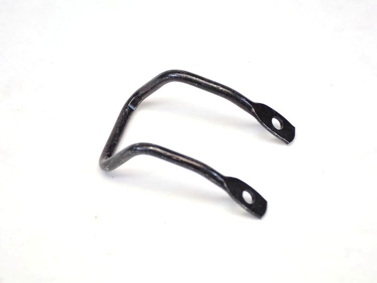 STRIKER GLOVE BOX LATCH