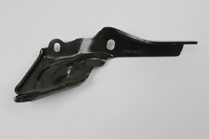 BRKT THROTTLE BODY SUPPOR