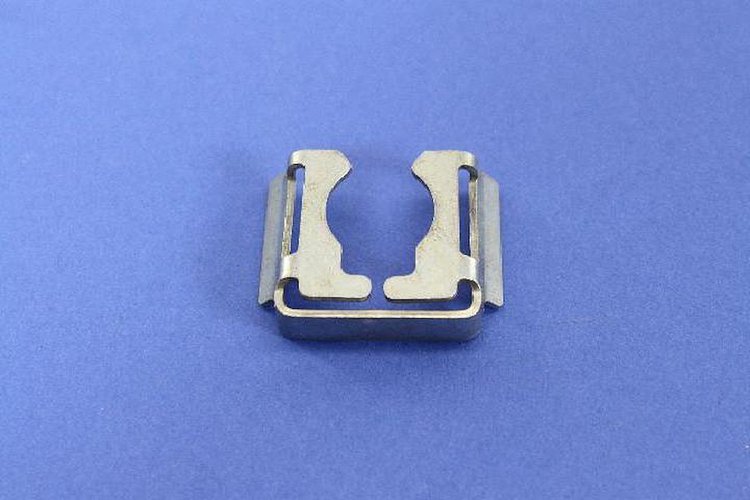CLIP FUEL INJECTOR