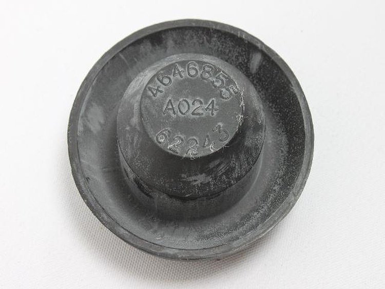 PLUG FLOOR PAN