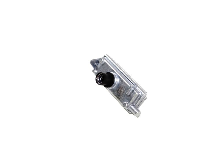 CAMERA FORWARD FACING