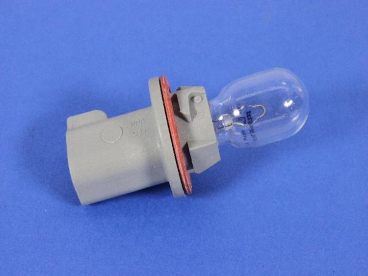 SOCKET