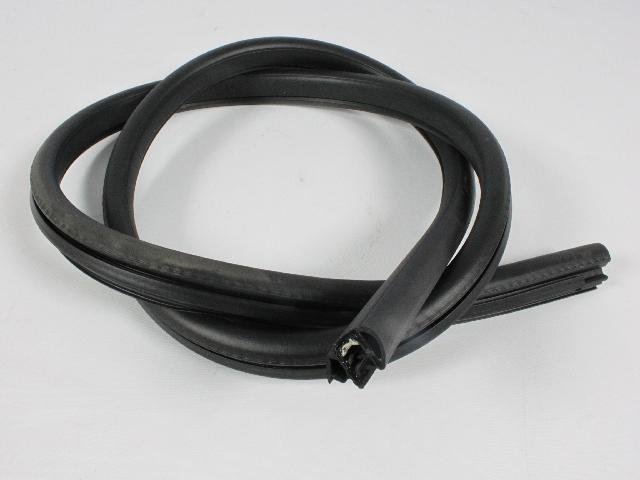 W/STRIP REAR PNL GLASS