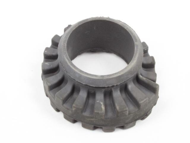 ISOLATOR FRONT SPRING