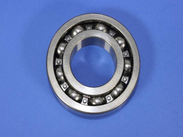 BEARING OUTPUT SHAFT