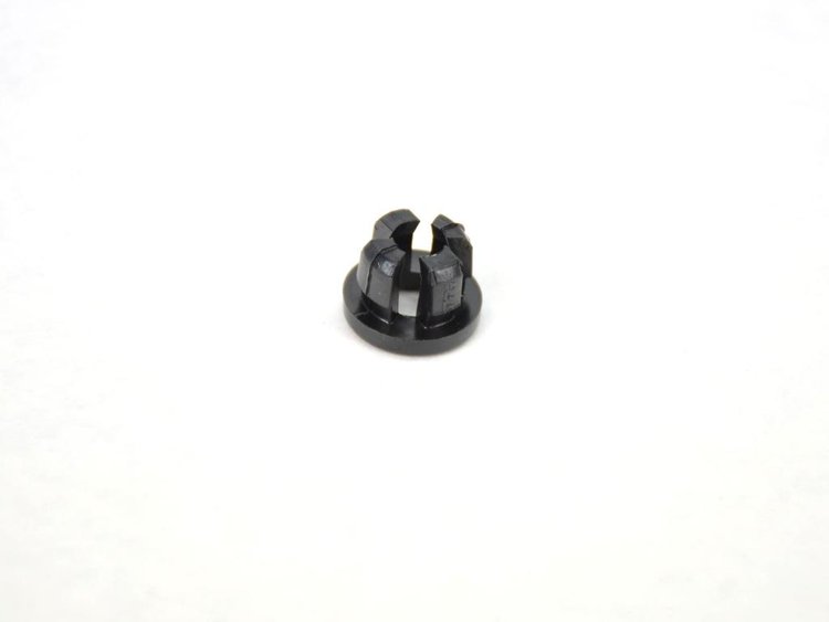 BUSH HOOD PROP ROD PIVOT