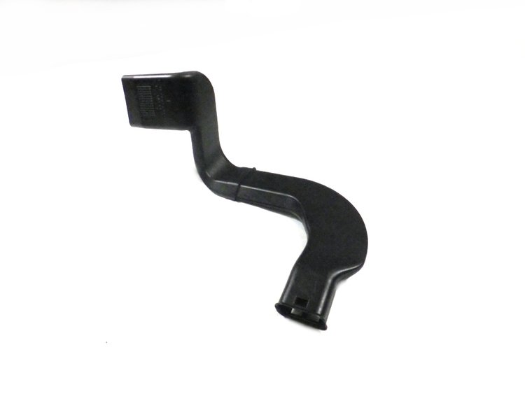 DUCT AIR TO REAR SEAT