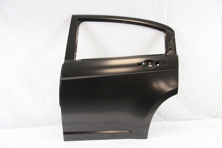 DOOR REAR