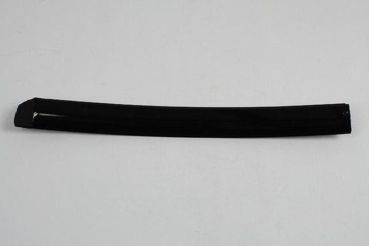 W/STRIP QUARTER GLASS