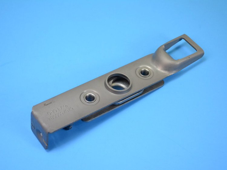 LATCH HOOD