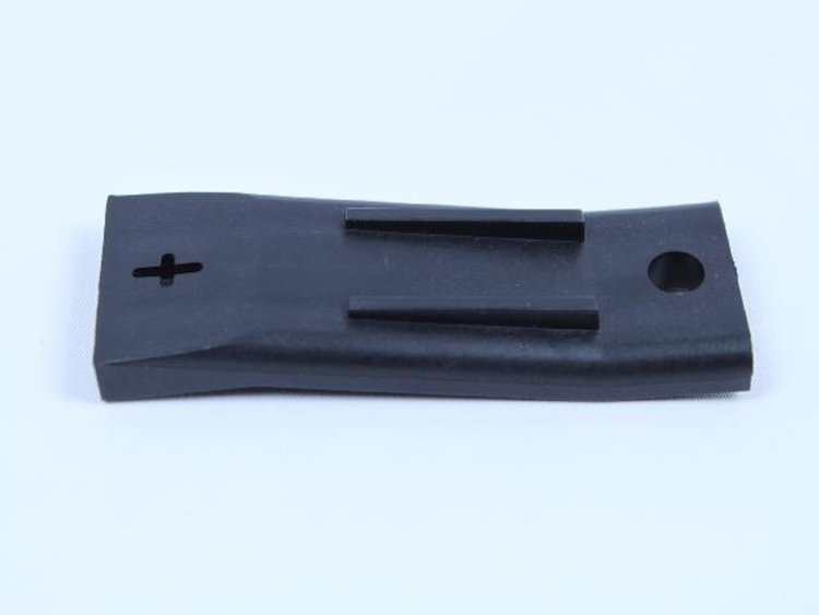 VAPOR CANISTER BRACKET