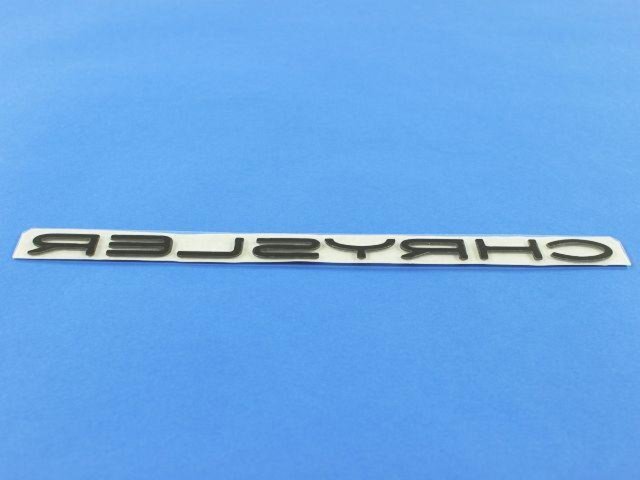 NAMEPLATE CHRYSLER